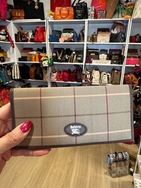 Burberry’s With COA